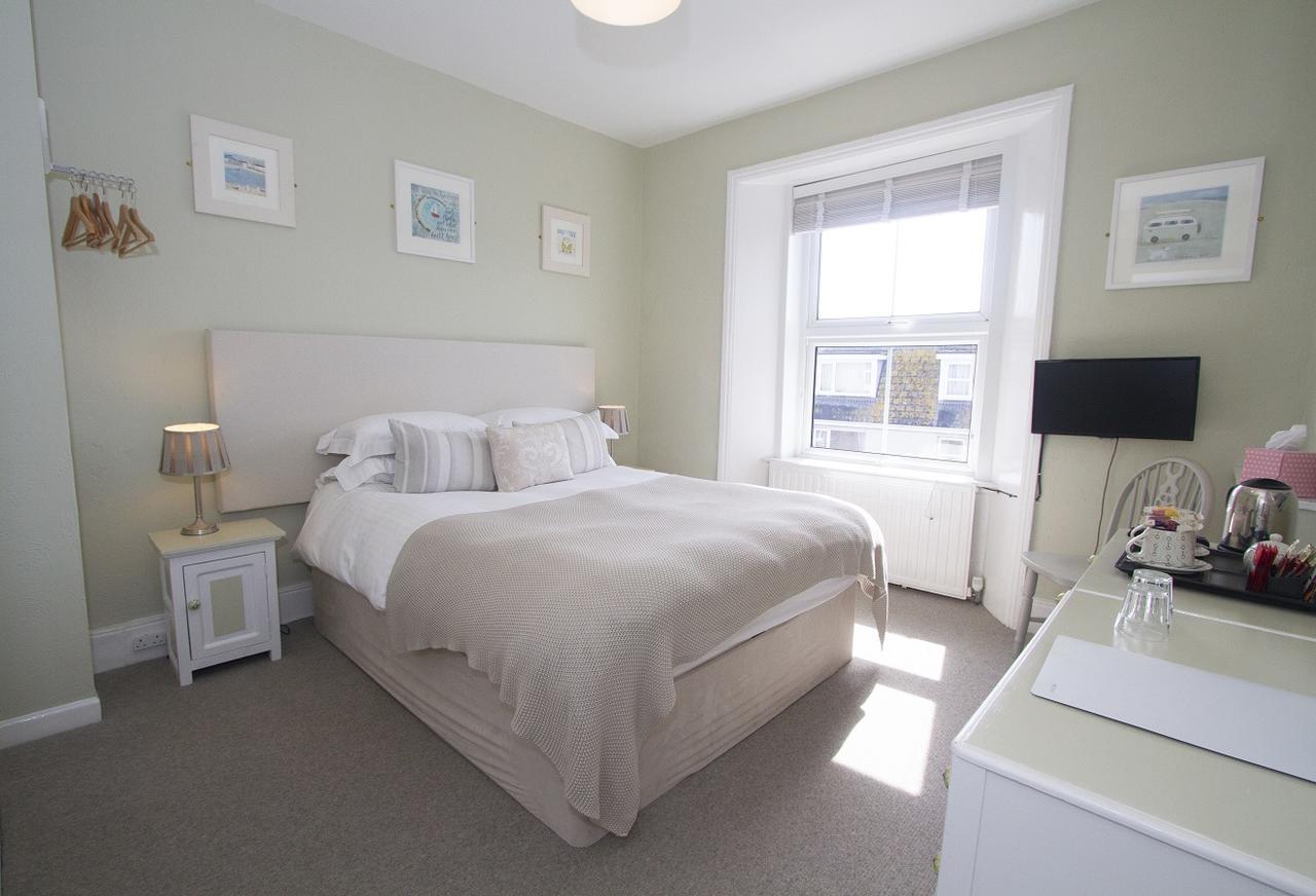 Bed and Breakfast Cliff House New Quay Exterior foto
